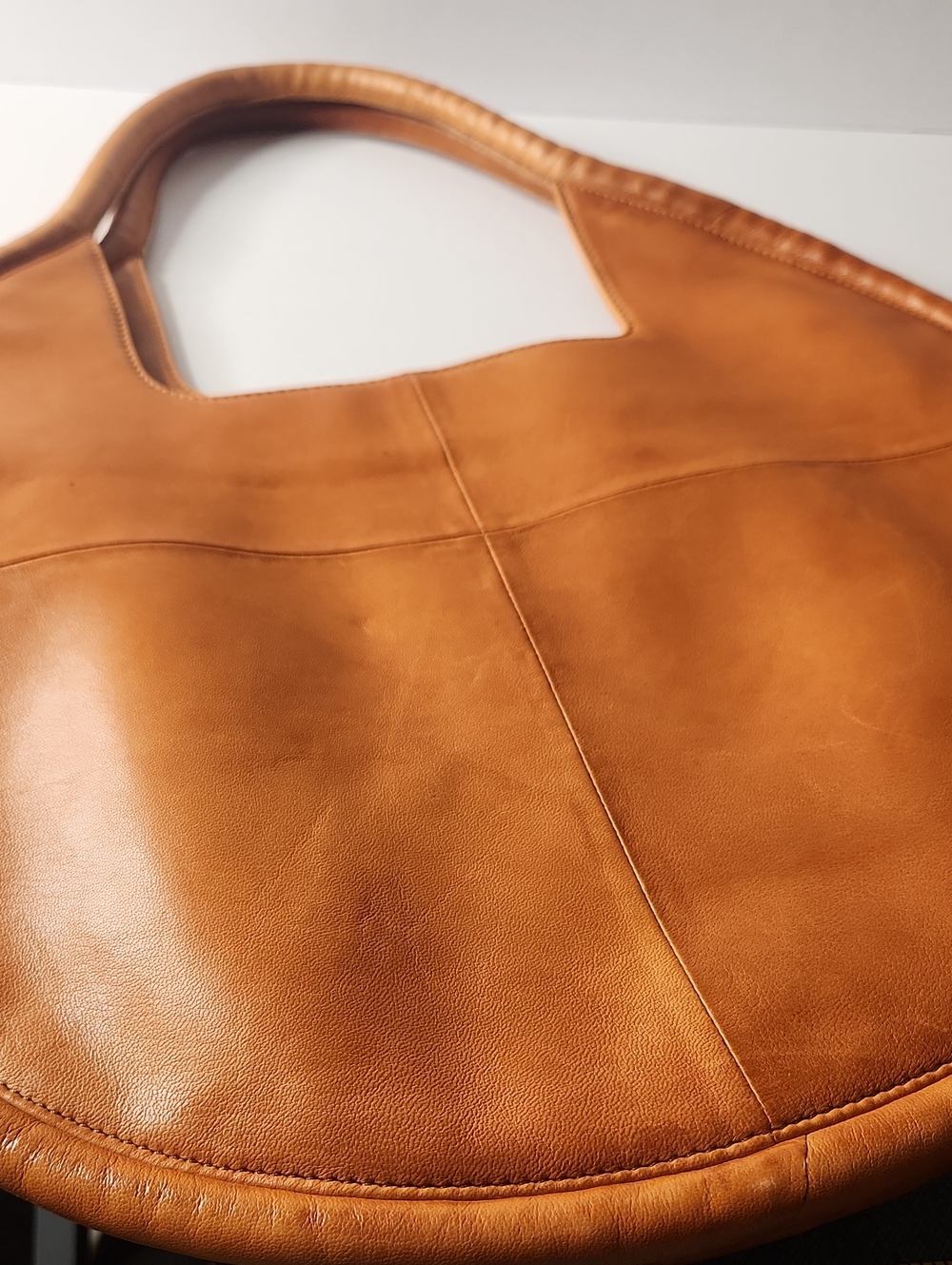 Anthropoligie Julien Leather Circle Tote Bag - - Picture 13 of 14